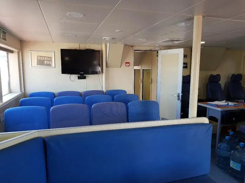 Bateau patrouilleur à vendre