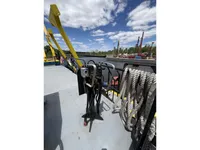 Navire d'arpentage à vendre