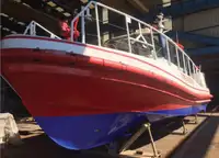 Bateaux de travail à vendre