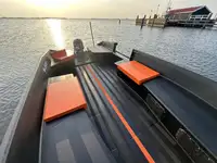 Bateaux de travail à vendre