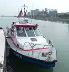 Bateau pilote à vendre