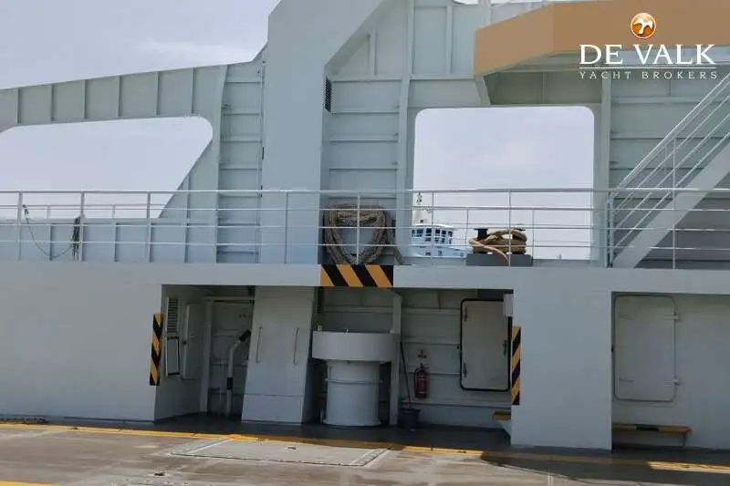 Navire-ferry à vendre