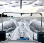 Navire de recherche à vendre