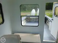 Bateau patrouilleur à vendre