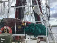 Chalutier à vendre