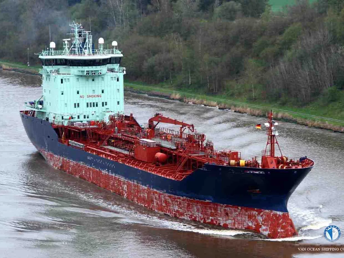 Pétrolier / chimiquier à vendre