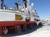 Navire d'arpentage à vendre