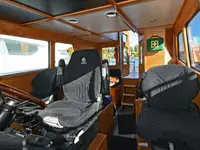 Bateaux de travail à vendre