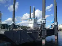 Barge à vendre