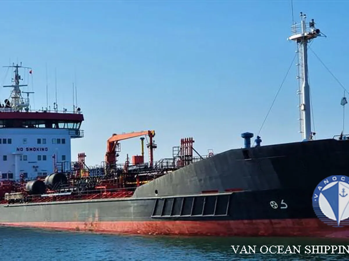 Pétrolier / chimiquier à vendre