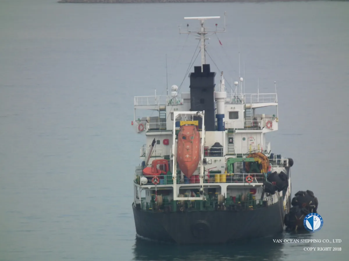 Pétrolier / chimiquier à vendre