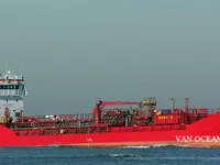Pétrolier / chimiquier à vendre
