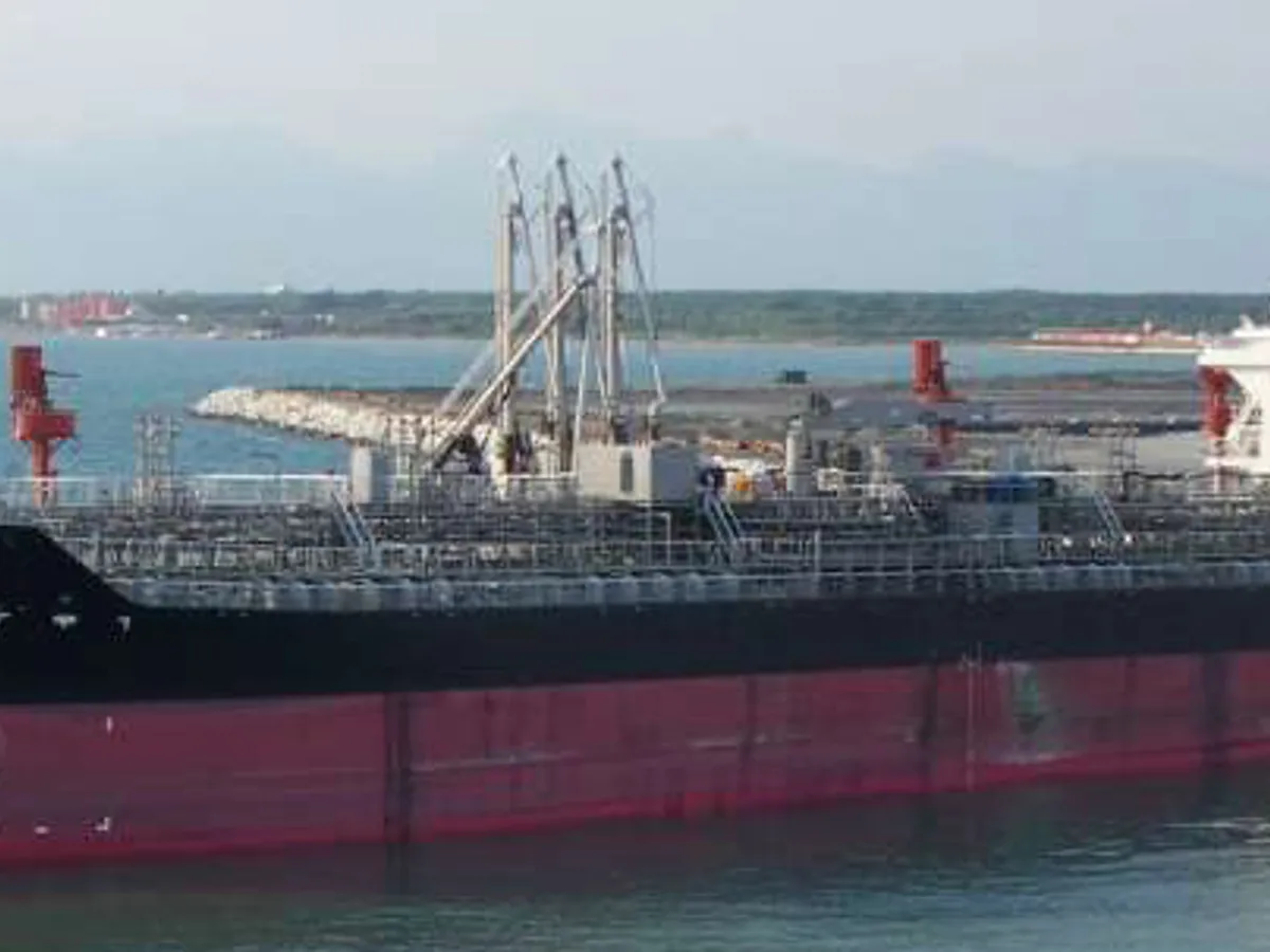 Pétrolier / chimiquier à vendre