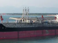Pétrolier / chimiquier à vendre