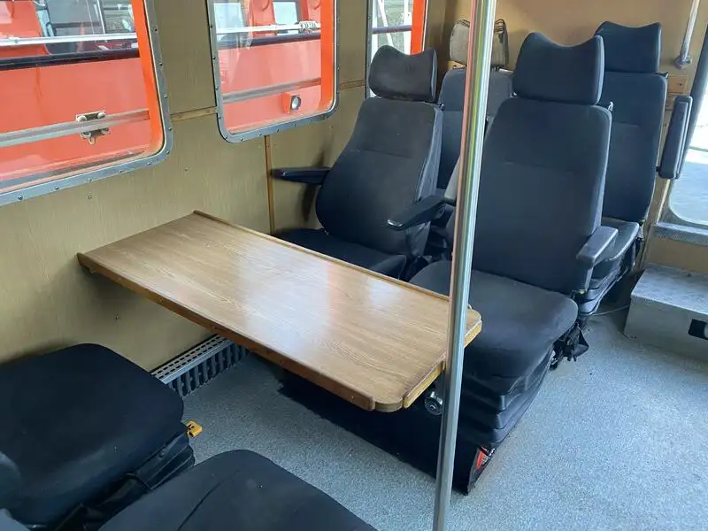 Bateau de transport d'équipage à vendre
