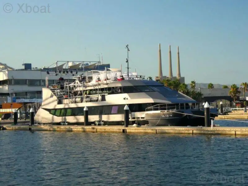 Navire de croisière à vendre