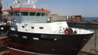 Navire d'approvisionnement à vendre