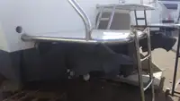 Bateaux de travail à vendre