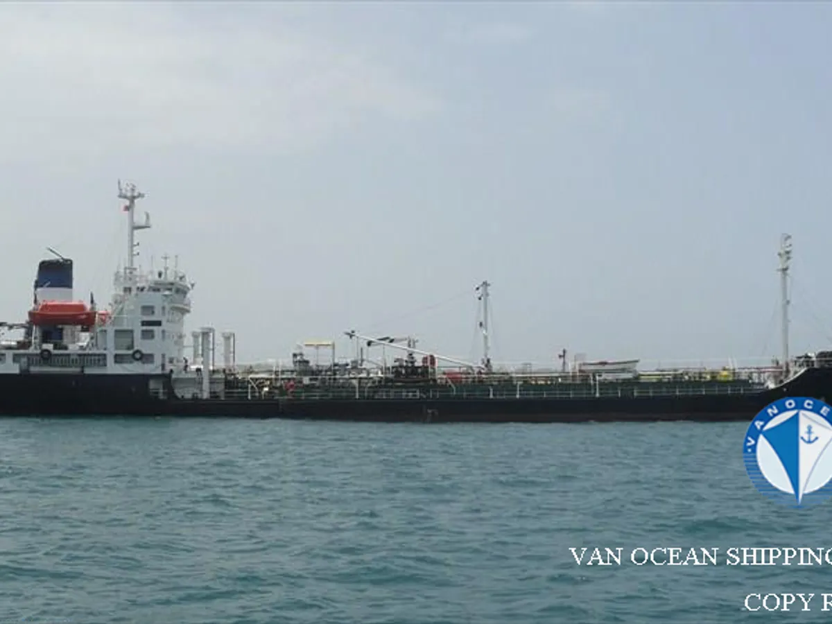 Pétrolier / chimiquier à vendre