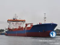 Pétrolier / chimiquier à vendre