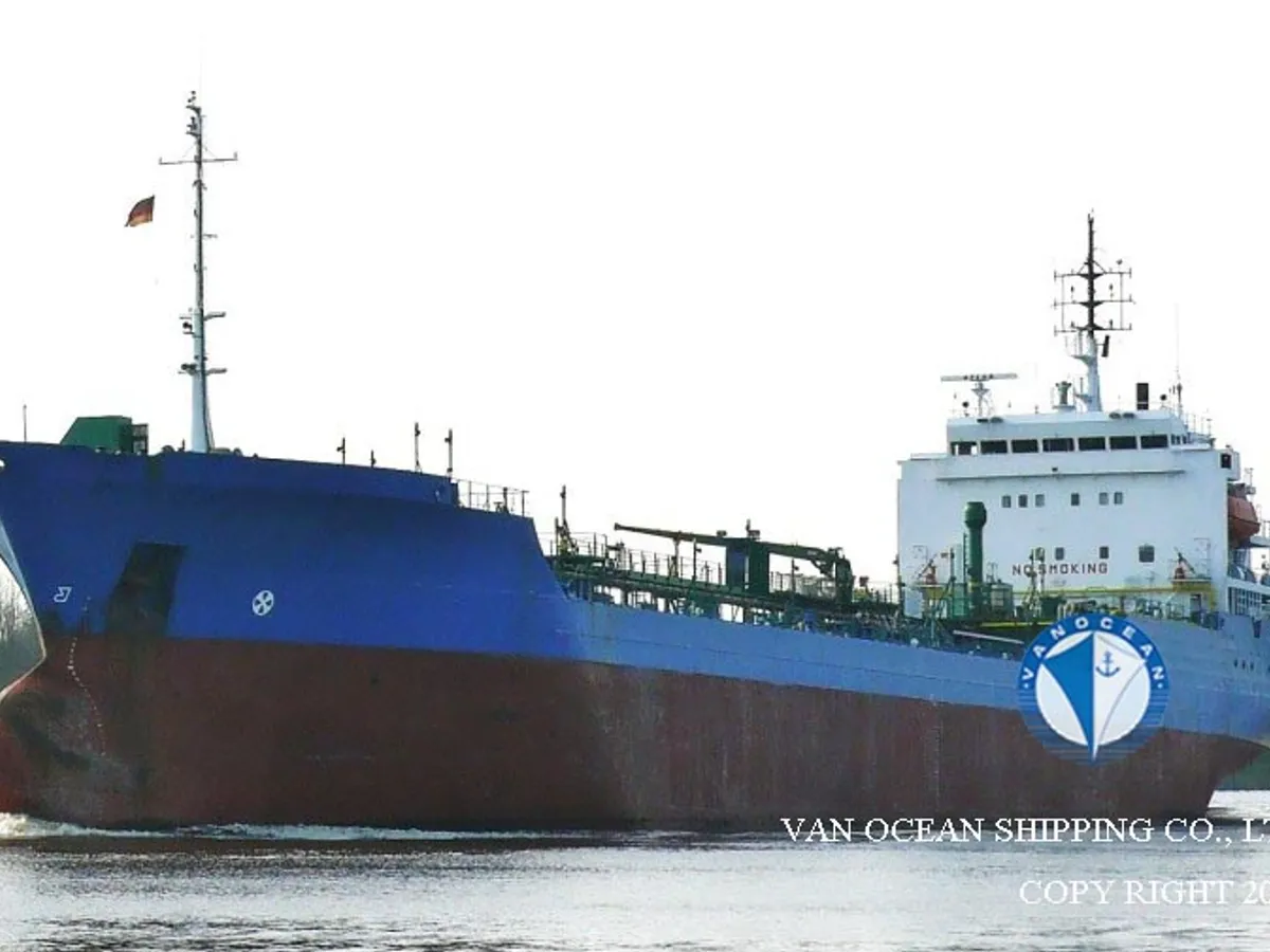 Pétrolier / chimiquier à vendre