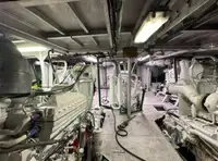 Bateau de transport d'équipage à vendre