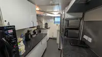 Navire d'arpentage à vendre