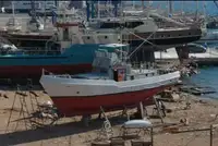 Bateau-pompier à vendre