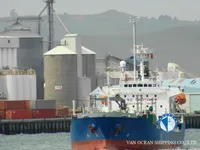 Pétrolier / chimiquier à vendre