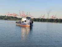 Navire d'approvisionnement à vendre