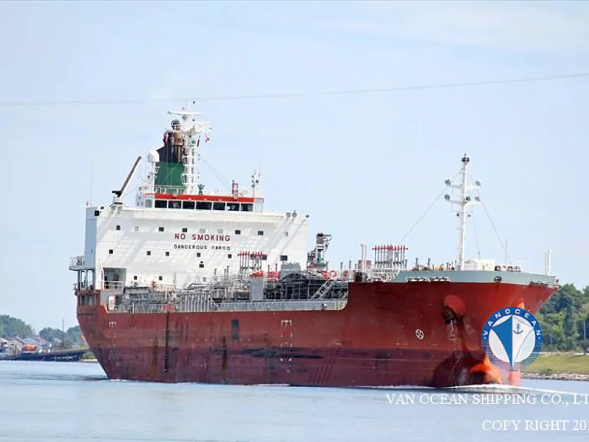 Pétrolier / chimiquier à vendre
