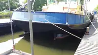 Chalutier à vendre