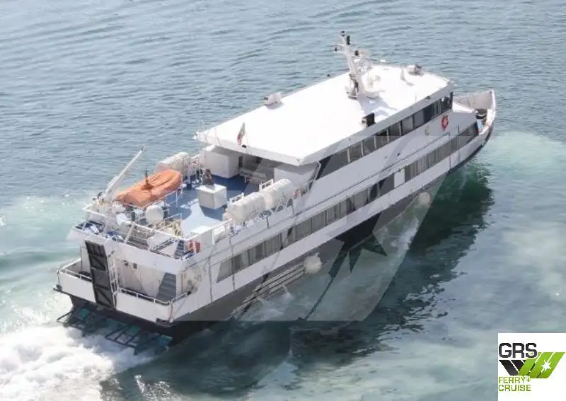 Navire de passagers à vendre