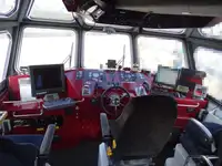 Bateau de transport d'équipage à vendre