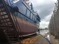 Navire frigorifique à vendre