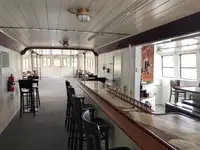 Navire mixte (croisière et transport de marchandises) à vendre