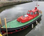 Bateau pilote à vendre