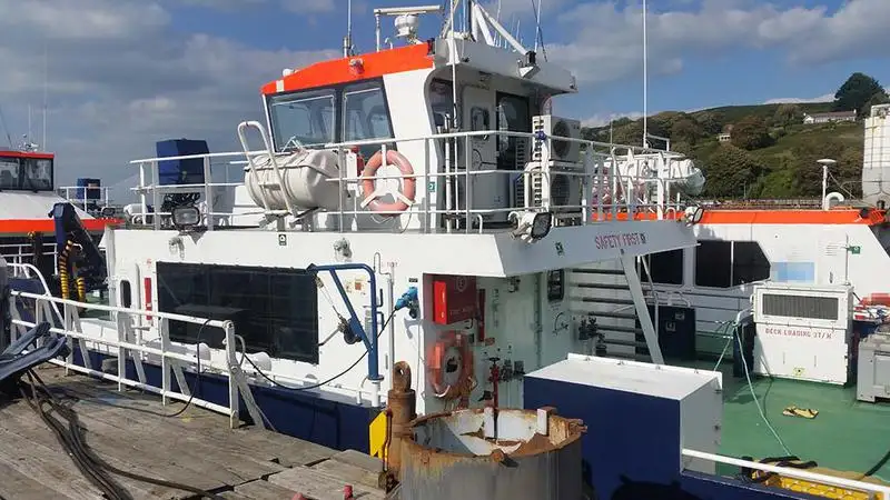 Péniche à vendre