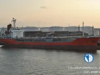 Pétrolier / chimiquier à vendre