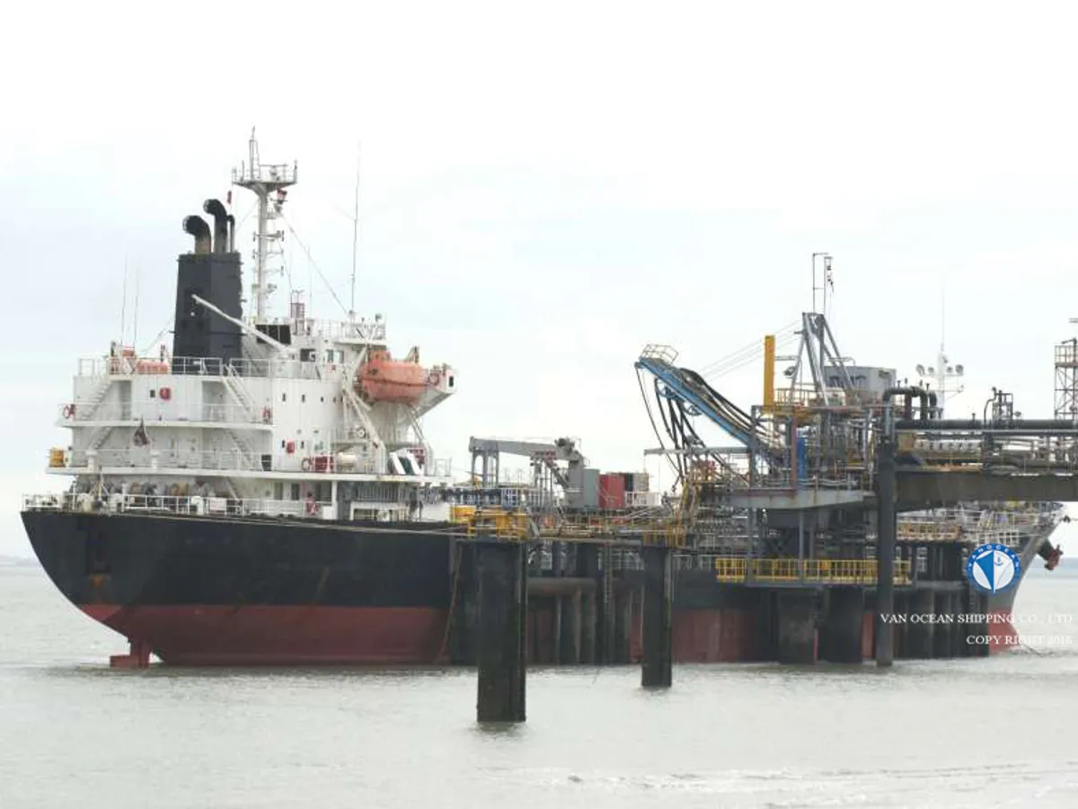 Pétrolier / chimiquier à vendre