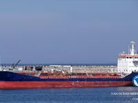 Pétrolier / chimiquier à vendre