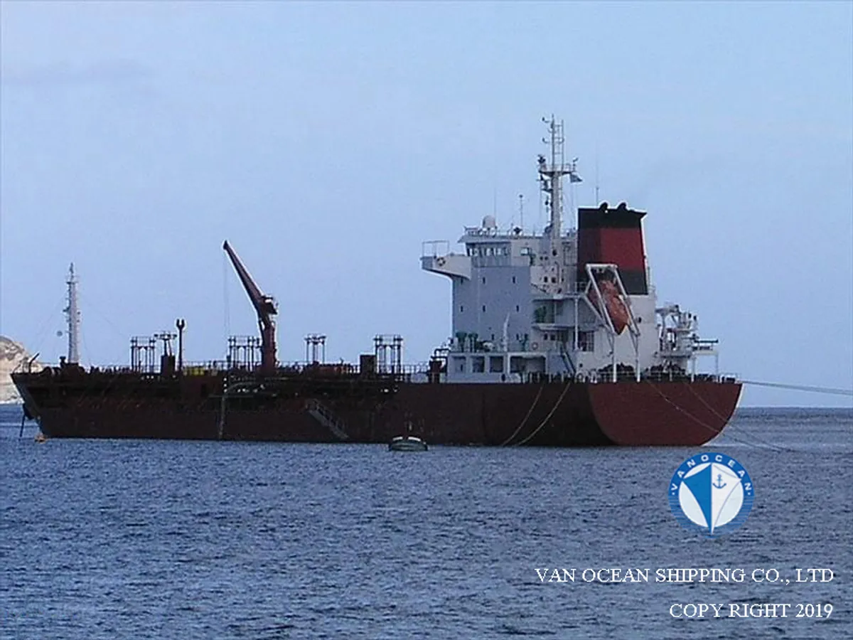 Pétrolier / chimiquier à vendre