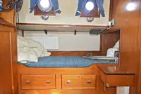 Bateau patrouilleur à vendre