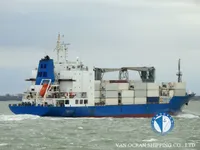 Navire frigorifique à vendre