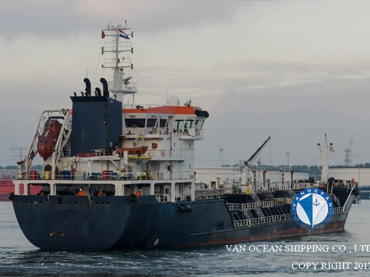 Pétrolier / chimiquier à vendre