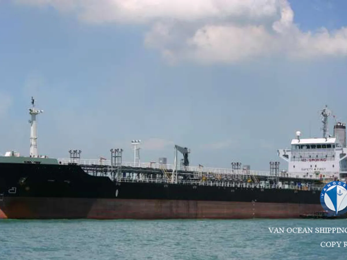 Pétrolier / chimiquier à vendre