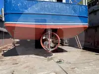 Chalutier à flottaison à vendre