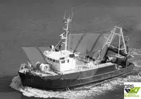 Navire d'arpentage à vendre