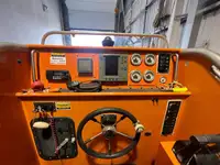 Bateaux de travail à vendre