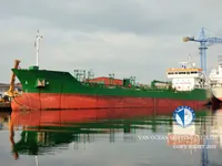 Pétrolier / chimiquier à vendre